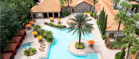 Piscine extérieure, piscine chauffée