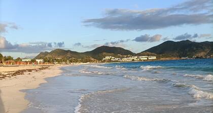 Baie orientale residence Maracuja less than 5 minutes' walk from the beach