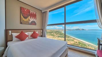 Junior Apartment, 2 Bedrooms, Sea View | Garden view