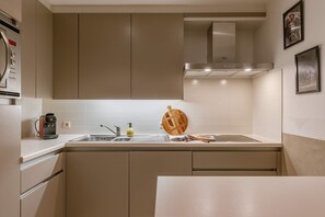 Apartment | 2 bedrooms, Internet - Cozy Apartment With Balcony With Parking (De Haan)