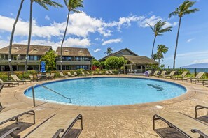 Appart'hôtel, 2 chambres | Piscine