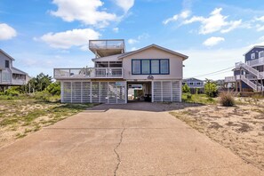 Exterior - Charming Semi-Oceanfront Beach House-A Breath of Fresh Air! (Virginia Beach)