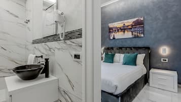 Superior Double Room | Free minibar items, in-room safe, individually furnished