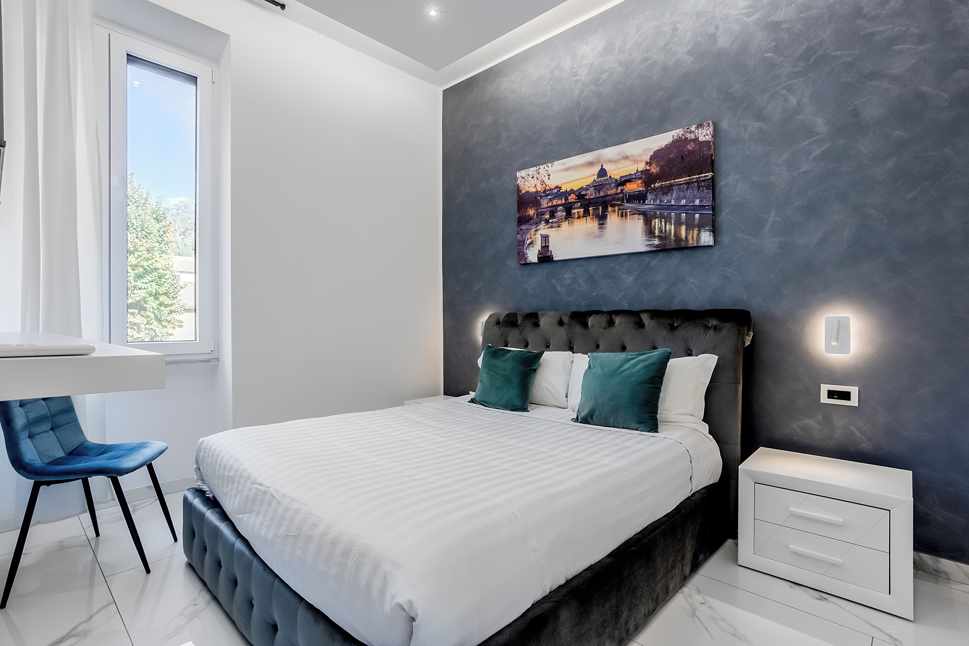 Superior Double Room | Free minibar items, in-room safe, individually furnished