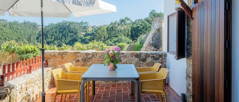 Cottage Familial, 2 chambres, patio, vue montagne | Terrasse/Patio