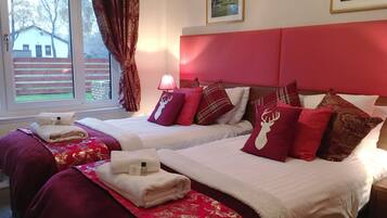 4 bedrooms, iron/ironing board, free WiFi, bed sheets