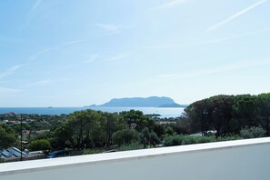 View from room - Villa Infinity with pool (Olbia)