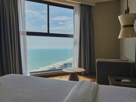 Romantik-dobbeltværelse til 1 person - 1 kingsize-seng - havudsigt - mod havet | Udsigt fra værelset