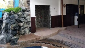 Unclassified image, 2 of 23, button - Ross Rose Budget Hotel (Santo Tomas)