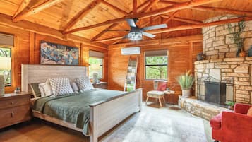 1 habitación y ropa de cama