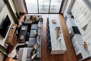 Imagen sin descripción, 3 de 52, botón