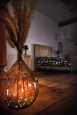 2 bedrooms, desk, free WiFi, bed sheets - Gite with private sauna and hammam! Nature lovers and hikers (Moffans-et-Vacheresse)