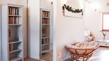 2 Schlafzimmer, Schreibtisch, kostenloses WLAN, Bettwäsche