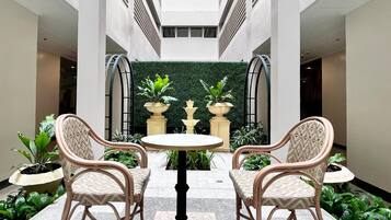 Asrama Umum, 1 kamar tidur, akses difabel, Boleh Merokok | Ruang makan