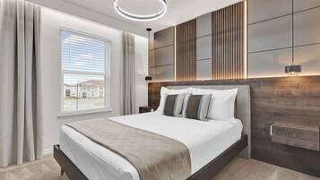 5 bedrooms, iron/ironing board, WiFi, bed sheets