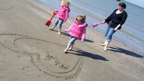 Beach nearby - Apartment in Groede by the Beach (Groede)