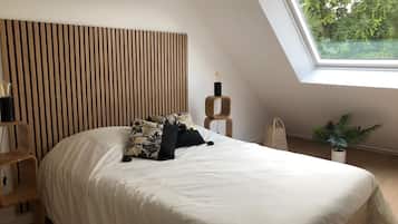 1 chambre, fer et planche Ă repasser, Wi-Fi, draps fournis