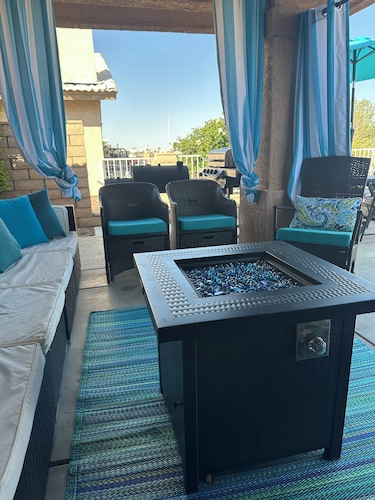 Driftwood Cove Lake House – Waterfront, Pet-Friendly, Private Dock in Helendale