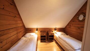 3 Schlafzimmer, Bügeleisen/Bügelbrett, WLAN, Bettwäsche