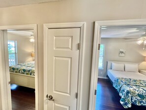 3 chambres, fer et planche Ă repasser, Wi-Fi gratuit, draps fournis
