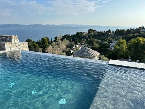 Windmills & The Villas-Aiolos l