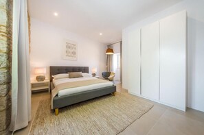 1 bedroom, soundproofing, iron/ironing board, free WiFi - Kostela Luxury Suite (Zadar)