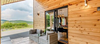 Fern at Harp Meadow - Three Bedroom House, Sleeps 6