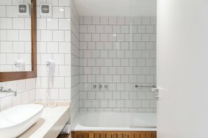 Standard Studio, Balcony, City View | Bathroom - Disfruta este Genial Dep en PalermoT707 (Buenos Aires)