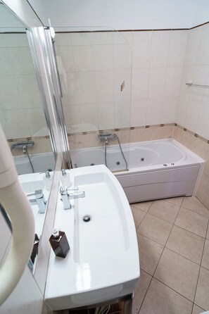 Apartment, Balcony, Sea View | Bathroom - Apartment Kolovare (Zadar)