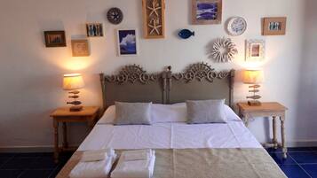 Minibar, in-room safe, free WiFi, bed sheets