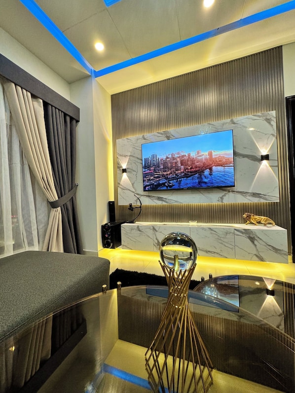 Interior - 2-bedroom apartment in perfect Islamabad with WiFi, fitness room, AC (Islamabad)