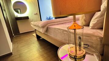 2 bedrooms, in-room safe, iron/ironing board, WiFi
