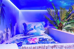 5 chambres, fer et planche à repasser, lit parapluie, Wi-Fi