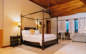 5 bedrooms, in-room safe, iron/ironing board, WiFi