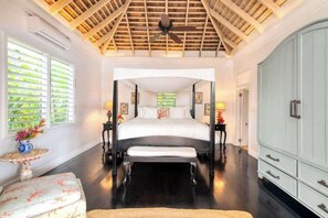 6 makuuhuonetta, työpöytä, silitysrauta/-lauta, ilmainen Wi-Fi