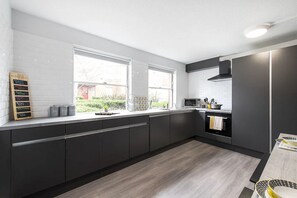 Shared kitchen - For Students Only Regents Court in Leicester (Leicester)