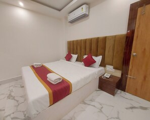 Family Suite, Garden View | Desk, laptop workspace, soundproofing, iron/ironing board