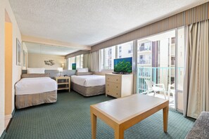 Iron/ironing board, WiFi - Aloha Surf Waikiki: Pool & Beach Access (Honolulu)