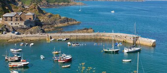 Colescus, sea views and direct access to the sandy beach