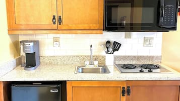 Microwave, stovetop, paper towels