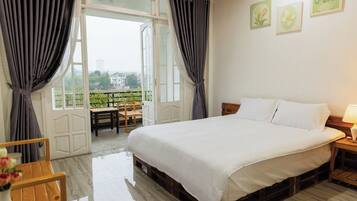 Pemandangan dari properti