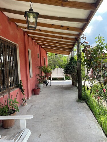 Tourist lodging, Gualeguaychú. Cabin style. C/pileta. 