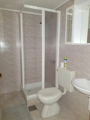 Hair dryer, towels, soap, toilet paper - Peace, relaxation, safety and a perfect view of the sea. A3 (Barbat)