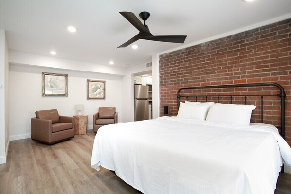 1 habitación, wifi gratis y ropa de cama