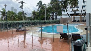 Pool - Loft apartment in tourist area El Laguito, 5 min from the beach. (Cartagena)