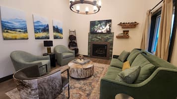 TV connectée, cheminée