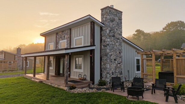 Unclassified image, 1 of 5, button - Cabin 8 Two Bed Modern Luxury w Hot Tub (Davis)