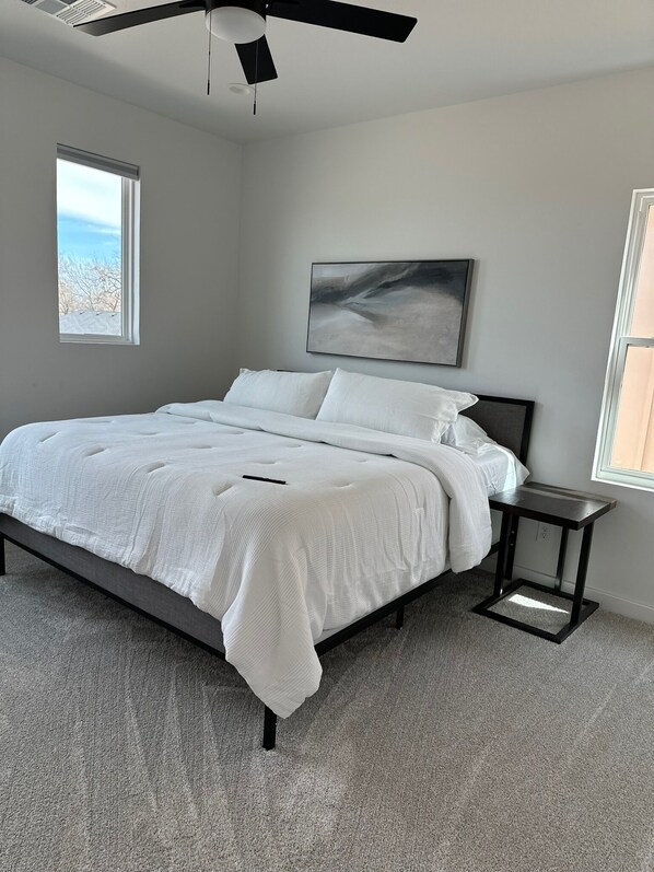 3 bedrooms, iron/ironing board, WiFi, bed sheets