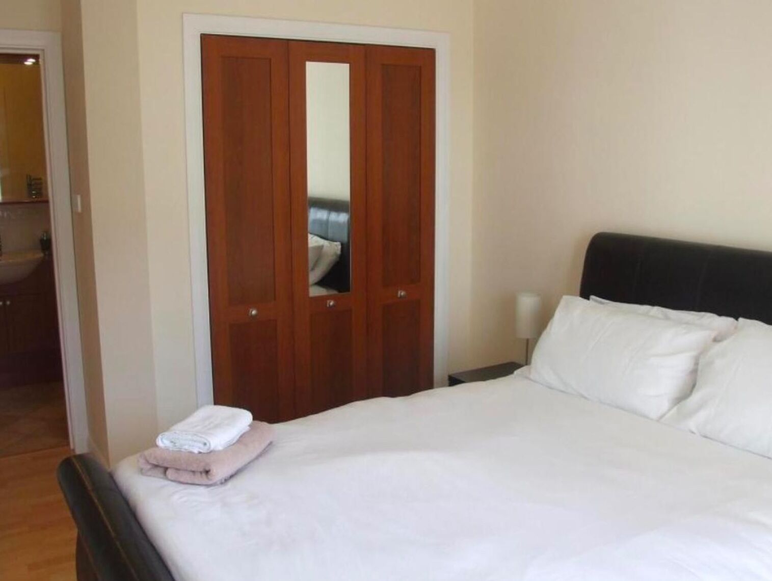 Apartemen | 1 kamar tidur, Wi-Fi gratis, dan seprai linen