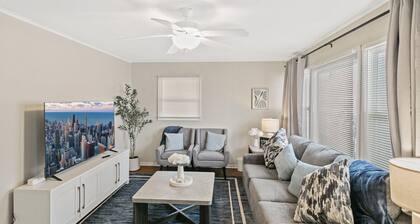 Charming 3 bed 1 story Home near Naval Base!